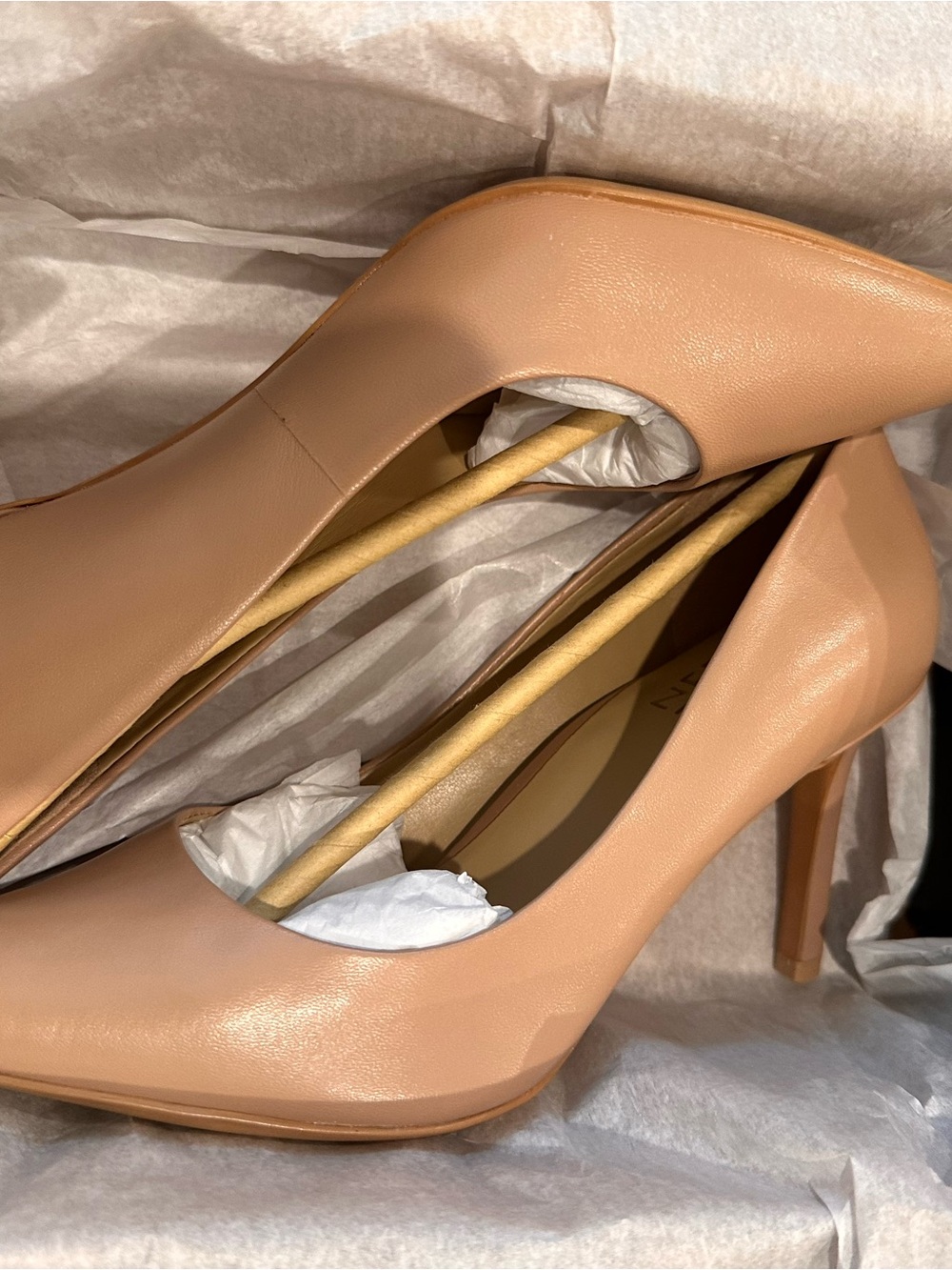 Naturalizer Blush Tan Pointed-Toe Stiletto Pumps